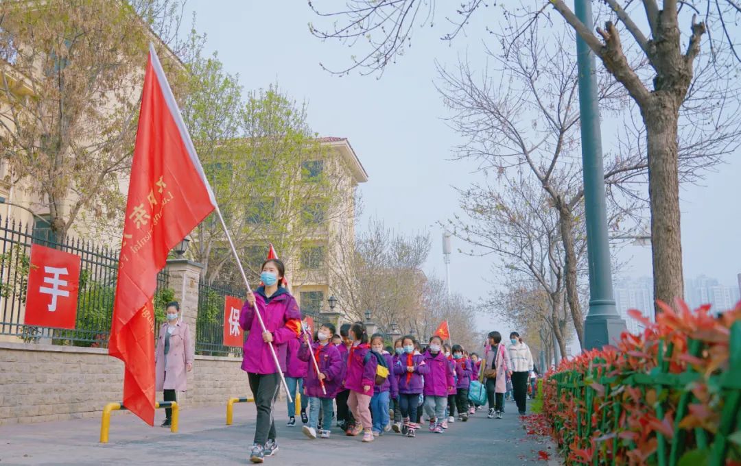 與春天相約，攜快樂同行——洛陽東外小學(xué)部研學(xué)系列活動(dòng)（三）